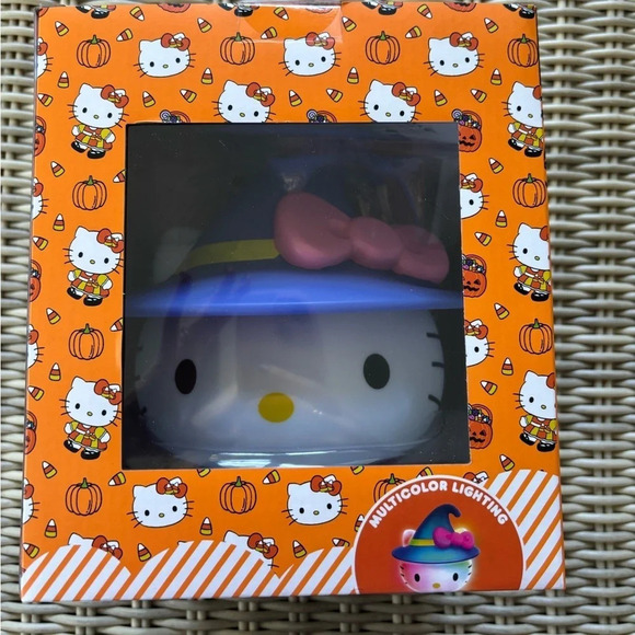 Hello Kitty LED Witch Hat Aroma Fan - Picture 3 of 3